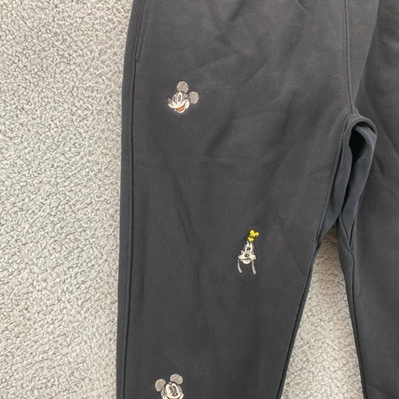 Champion Disney Women Medium Black Reverse Weave Characters Embroidered 122024 - Picture 6 of 13